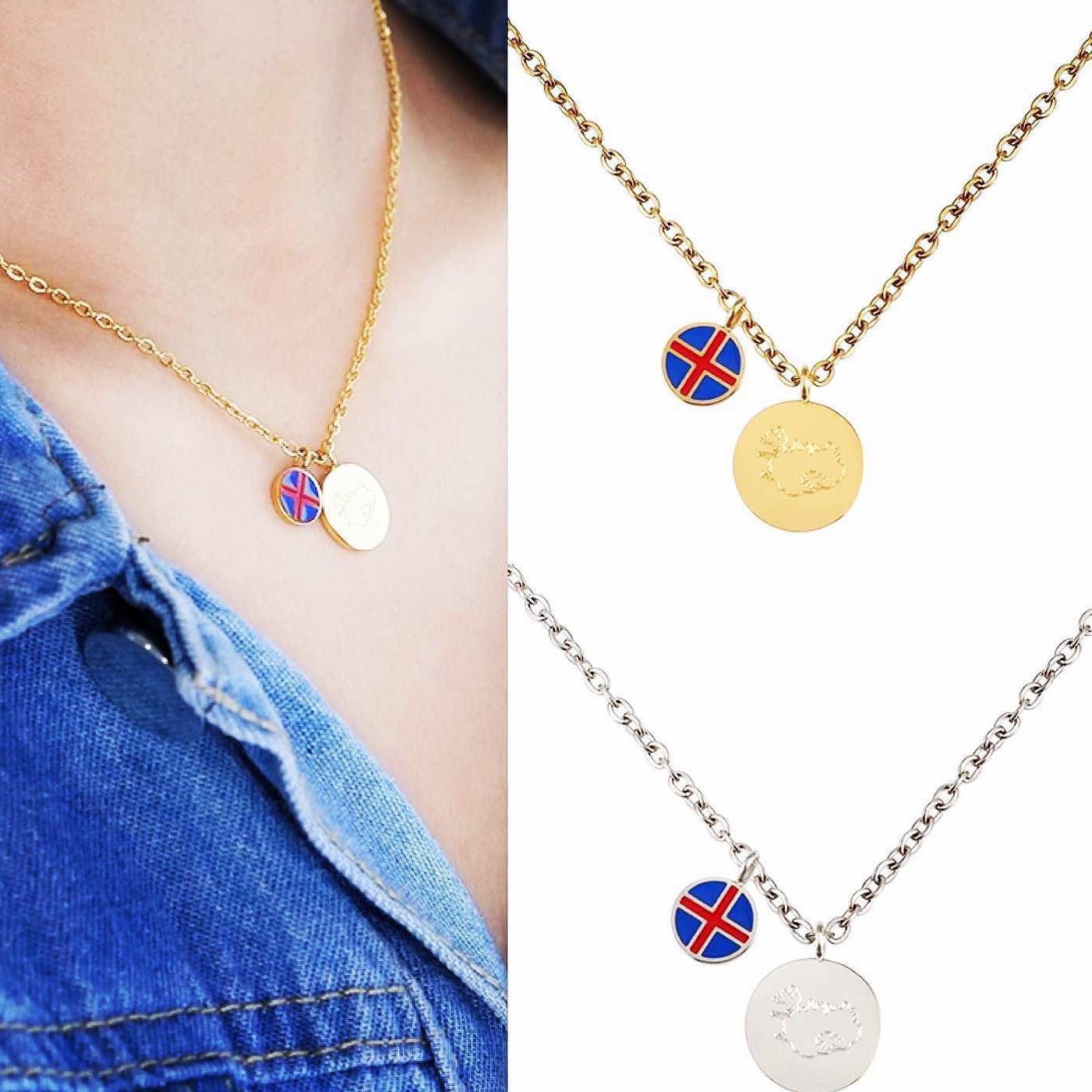 Necklace ICELAND 24 in a white box different styles Necklace ICELAND 24 in a white box different styles